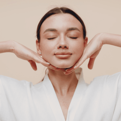 High Quality & Relaxing Facial Massage Service High Quality & Relaxing Facial Massage Service